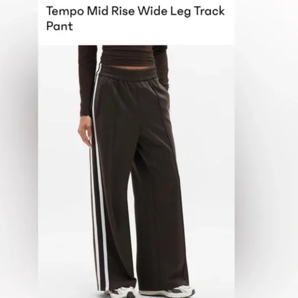 Athleta workout set (pants, tank, long sleeve) XS - Picture 4 of 8